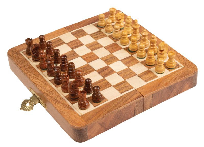 Chess box wooden magnetic 19x9x3cm