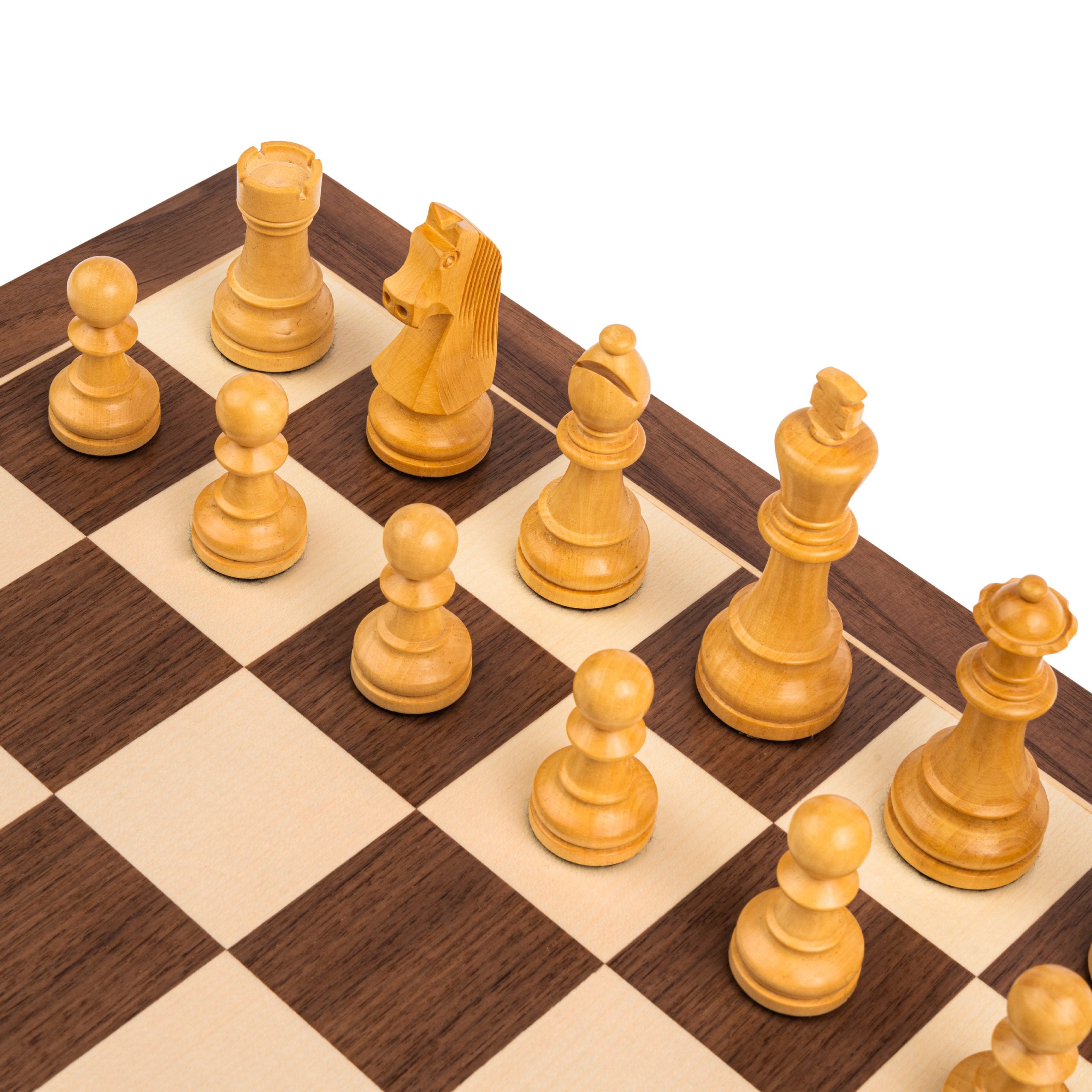 Exklusives Schachset aus Nussbaumholz – mit Ferrer-Figuren und Aufbewahrungsbox