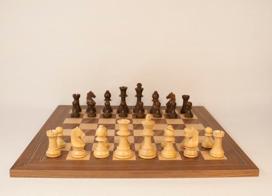 Staunton Schachfiguren Nr. 5 Nuss