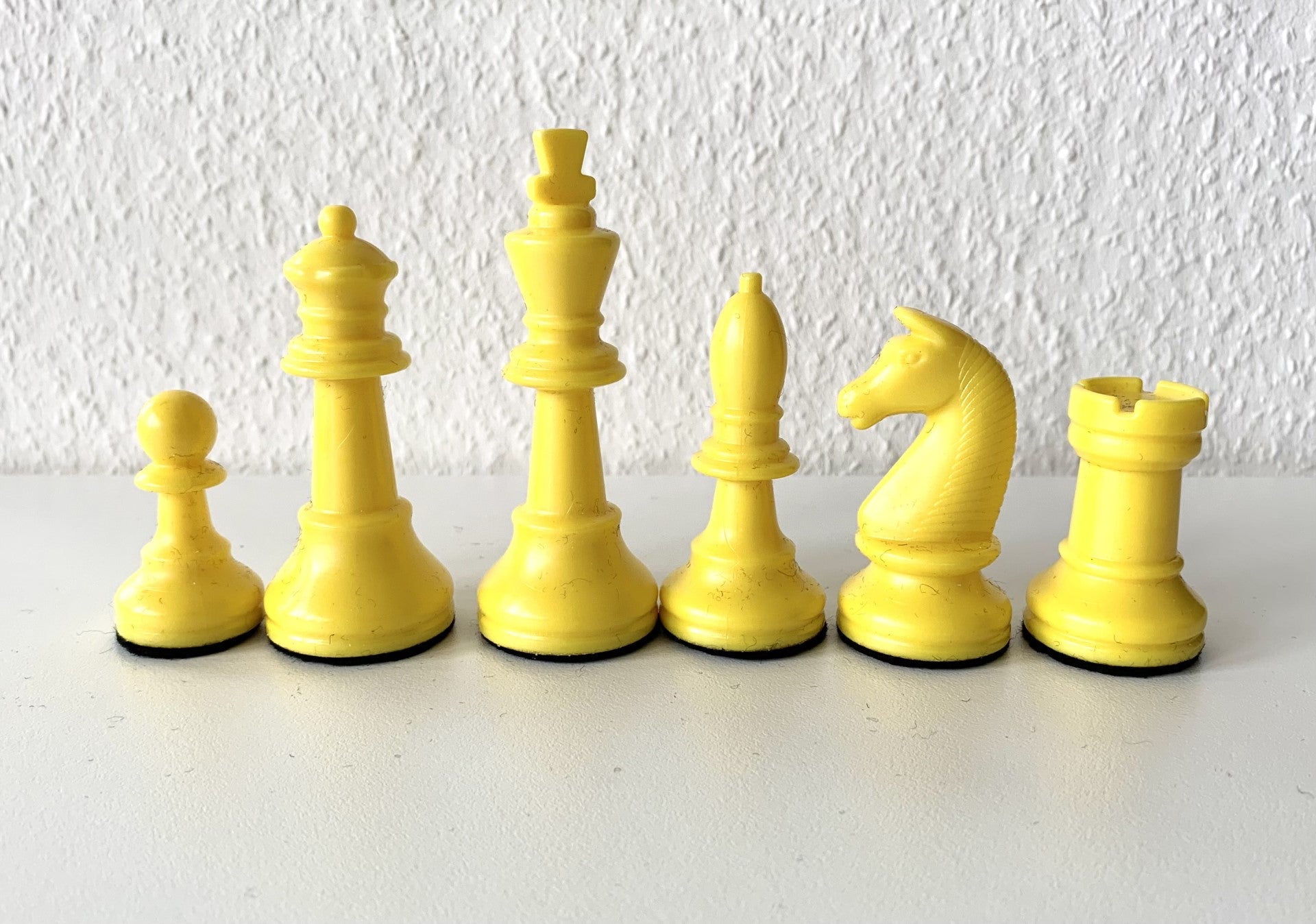 Mix your board: 16 Figuren aus Kunststoff - klassisch oder bunt