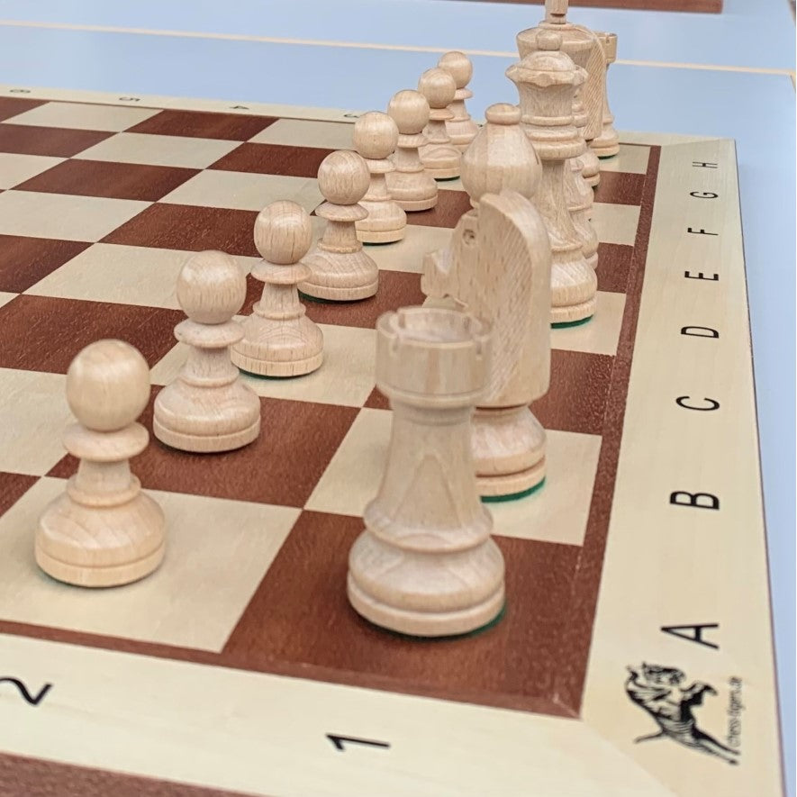 Chess Tigers Geschenkset für Kinder mit Schachbrett, Holzkästchen