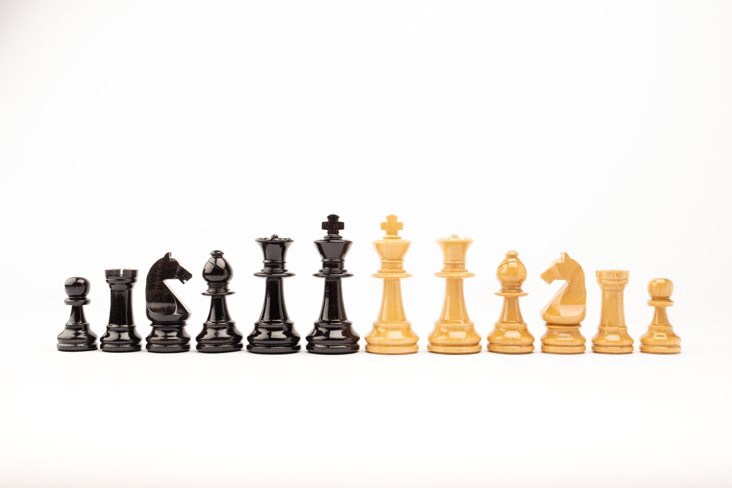 Staunton Nr. 6 Schachfiguren - Schwarz glänzend