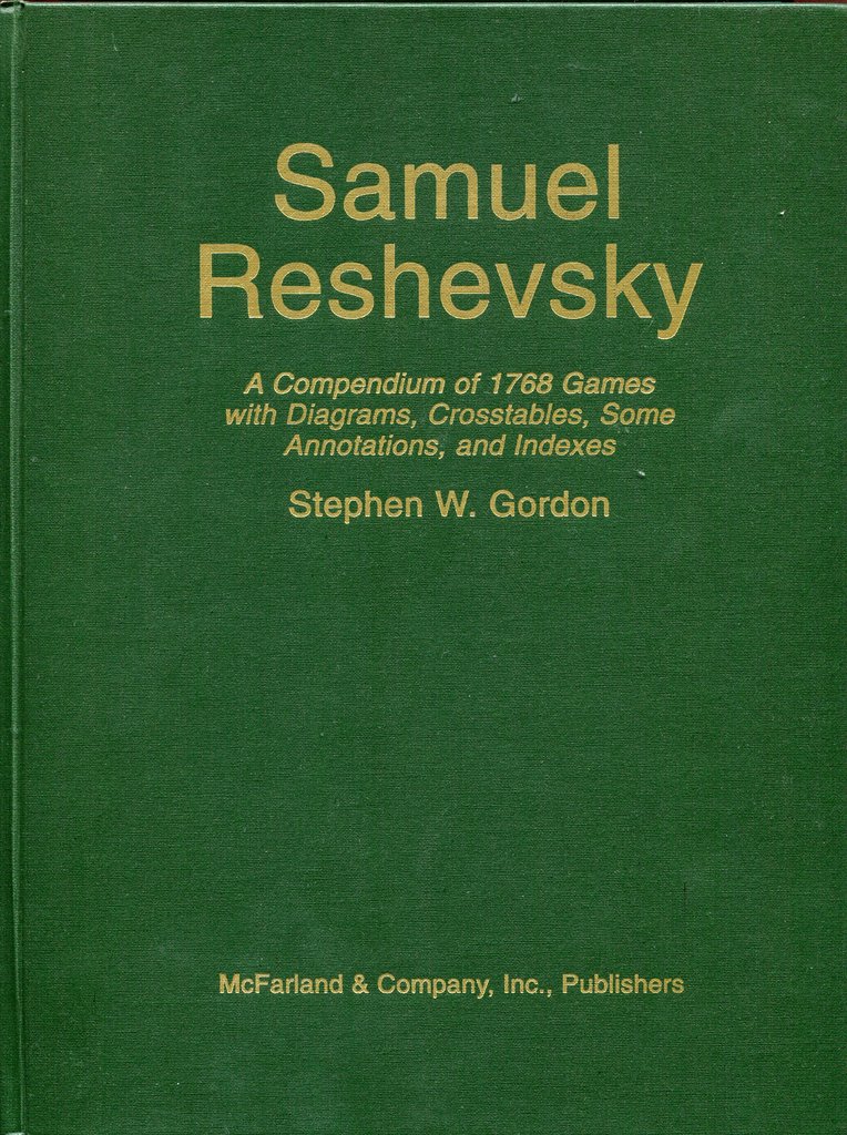 Dieses umfassende Werk von Stephen W. Gordon dokumentiert die außergewöhnliche Karriere von Samuel Reshevsky, einem der langlebigsten Weltklassespieler des 20. Jahrhunderts.