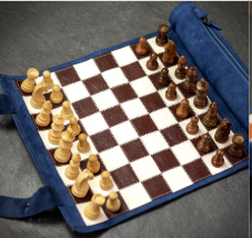 Magnetisches Schach – Rollbares Luxus-Schachspiel aus Echtleder