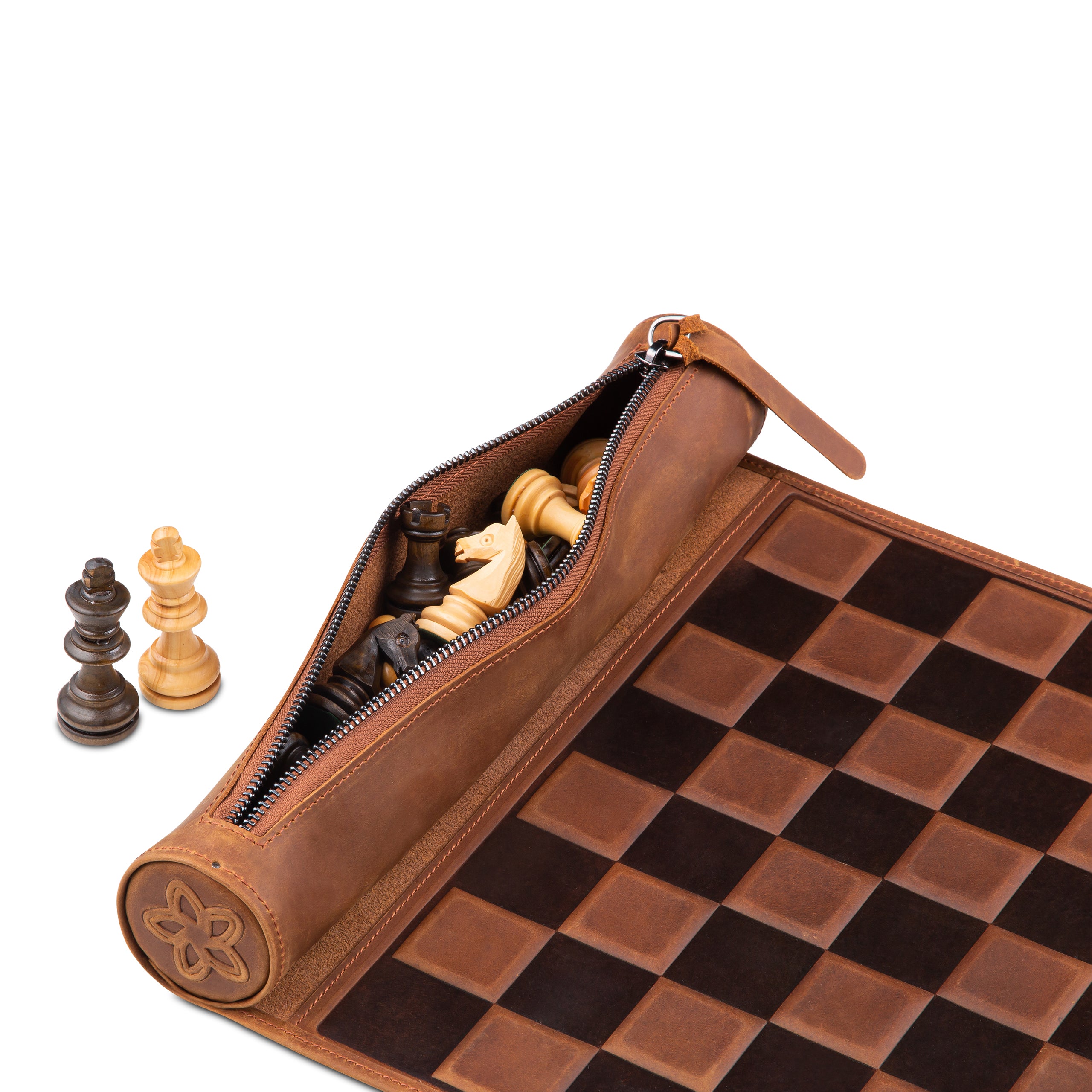 Rollbares Schachbrett mit Magnetfiguren – kompaktes Schachspiel für unterwegs