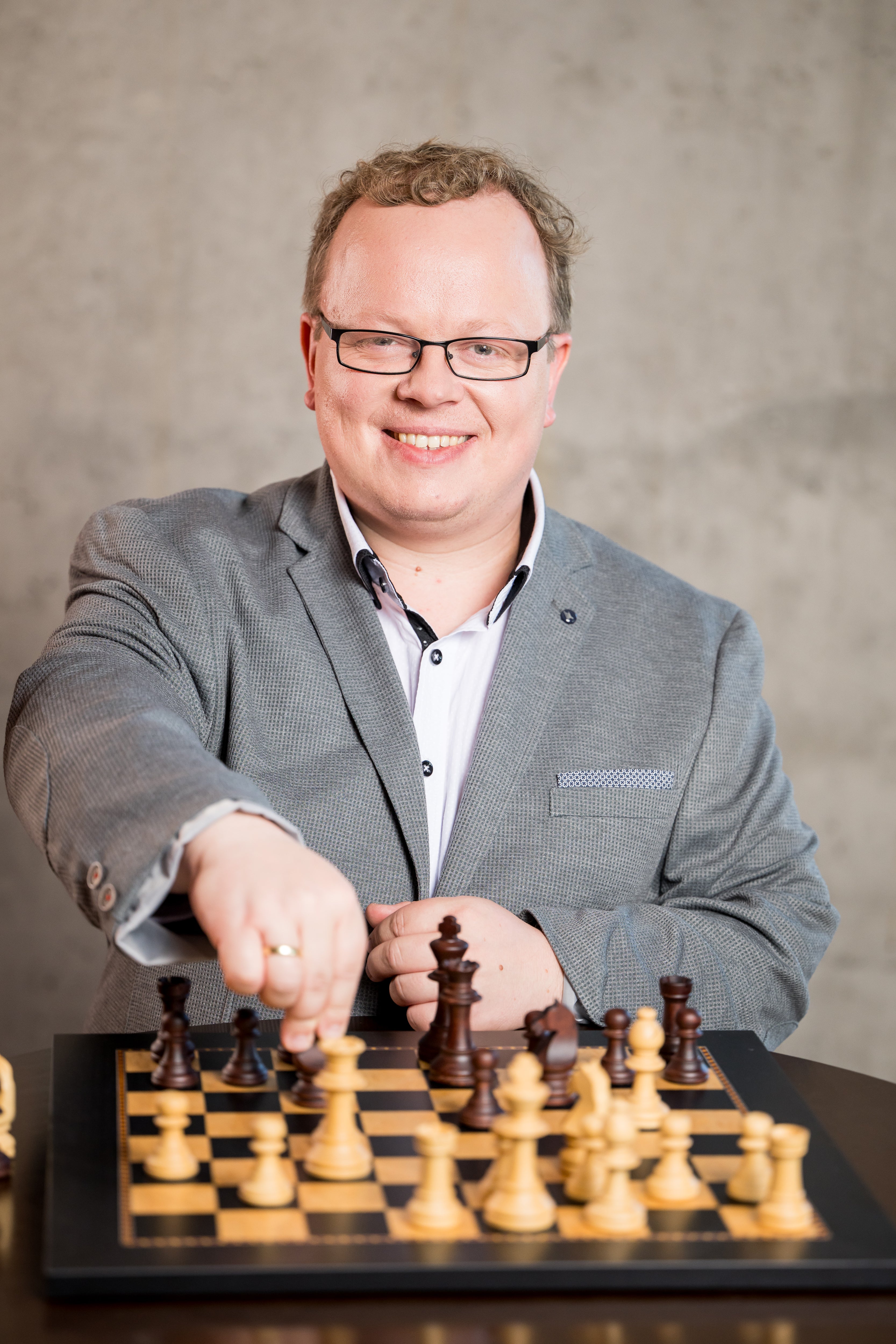 Seminar "Verbesserung der Mittelspiel-Fertigkeiten" mit IM Jonathan Carlstedt am 30. und 31. August 2025